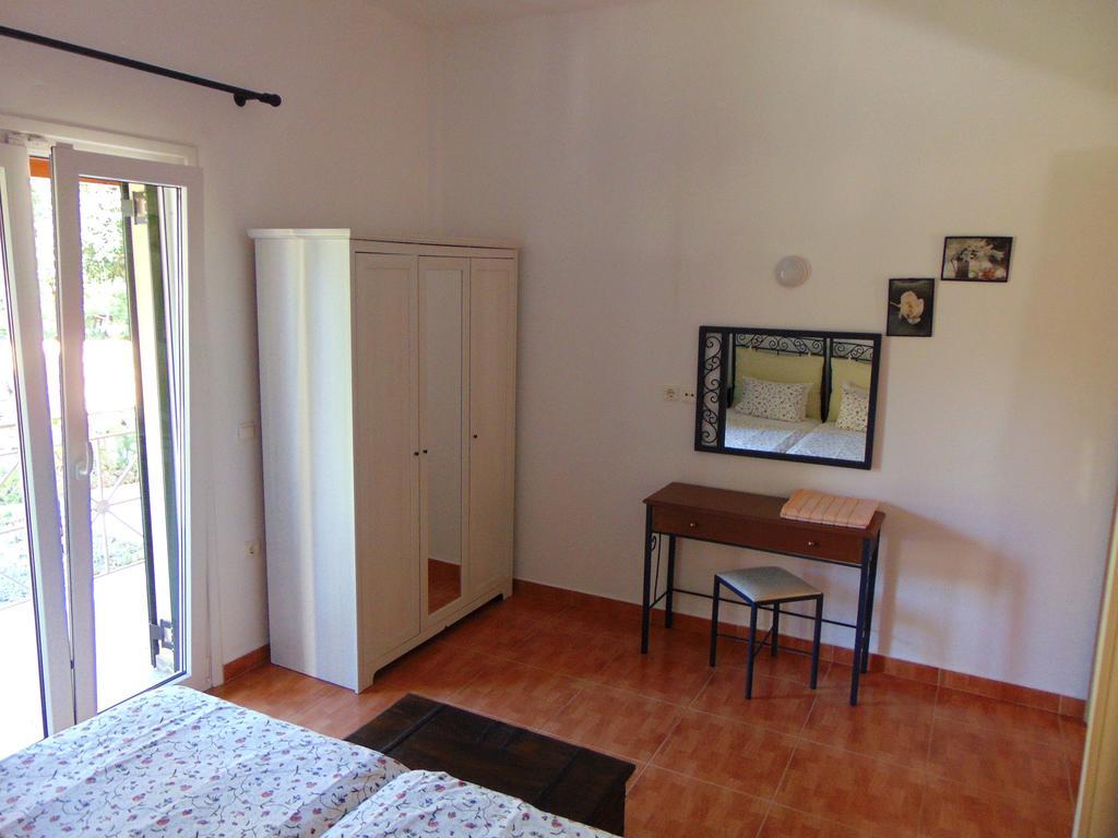 Villa Grecia Liapades Buitenkant foto